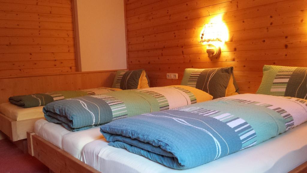 Ferienwohnung Apart Elisabeth Pettneu am Arlberg Zimmer foto