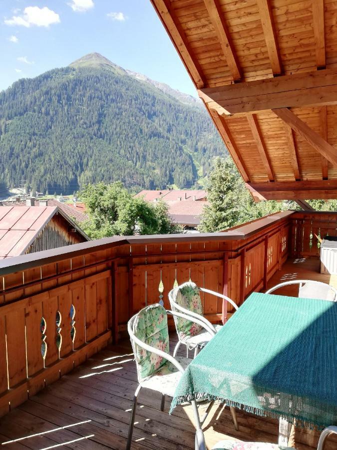 Ferienwohnung Apart Elisabeth Pettneu am Arlberg Exterior foto